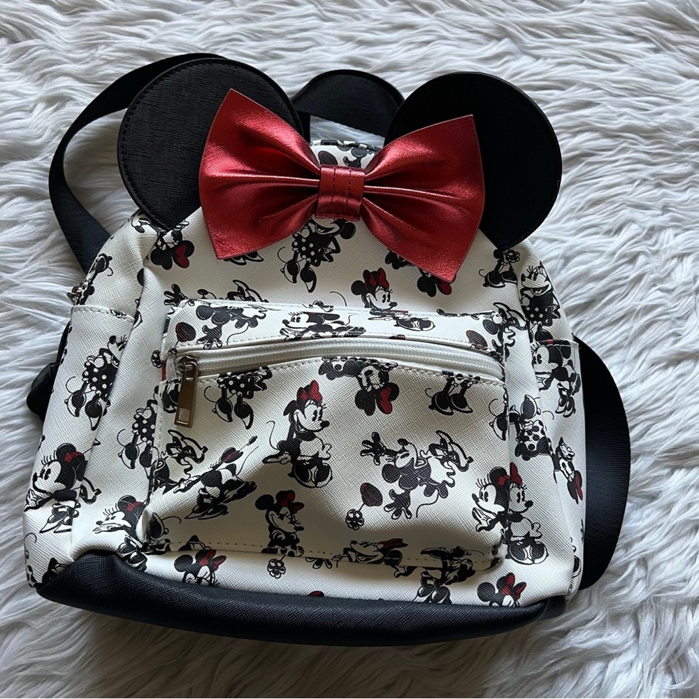 Disney Minnie Mouse Backpack - Red and Black
